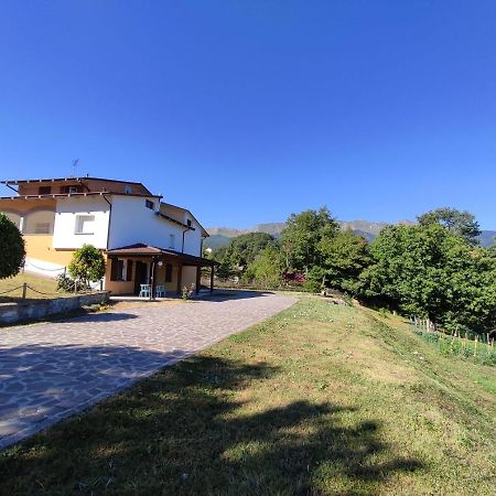 Il Golfarone Bed & Breakfast Villa Minozzo Exterior foto